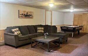 Catskills River View Retreat with Pool & Hot Tub - Hancock, New York