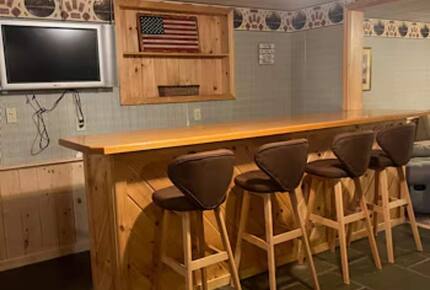 Catskills River View Retreat with Pool & Hot Tub - Hancock, New York