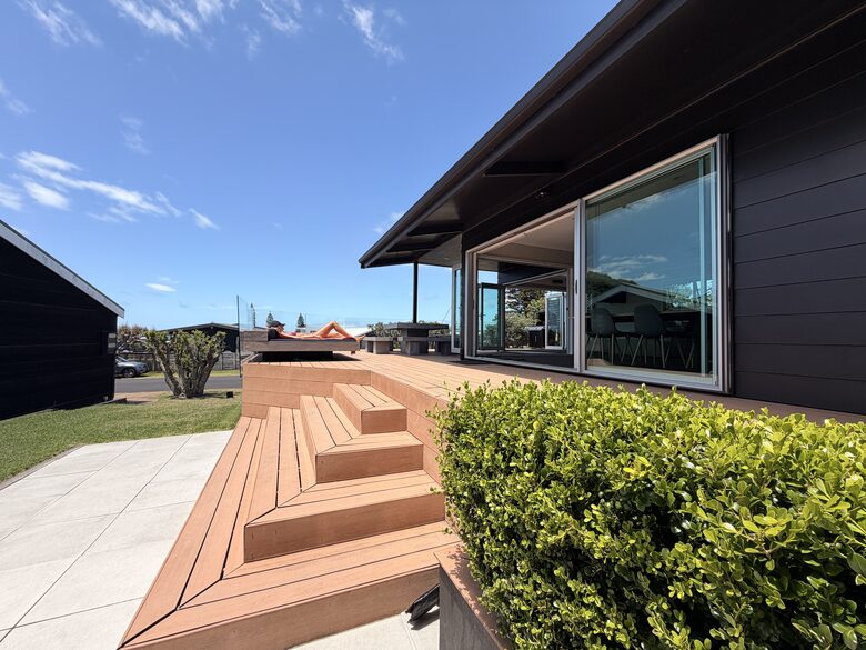 Omaha Beach House with Open-Air Living and Gulf Views - Omaha, New Zealand