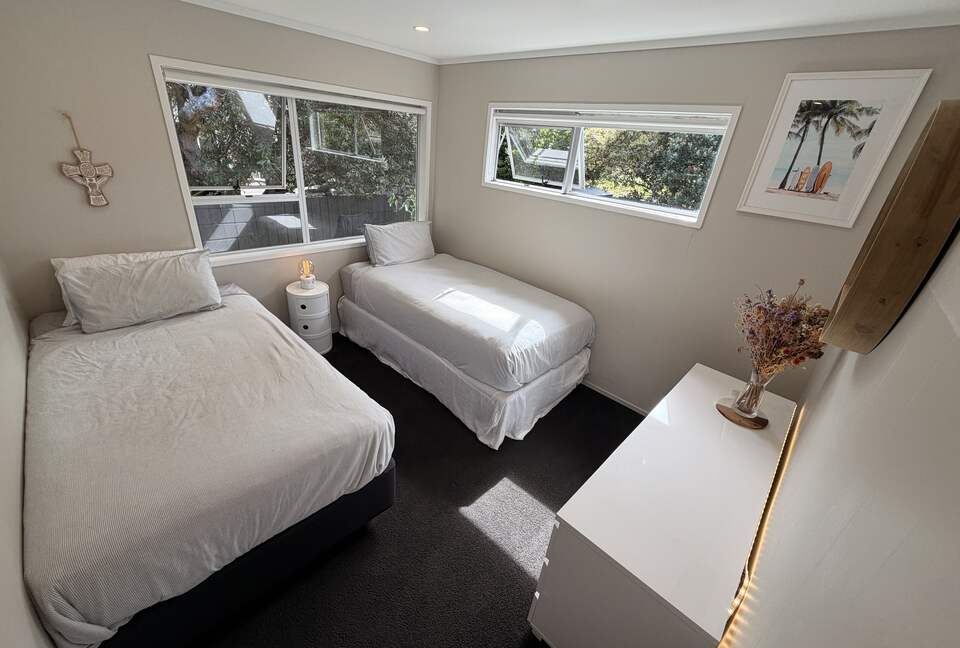 Omaha Beach House with Open-Air Living and Gulf Views - Omaha, New Zealand