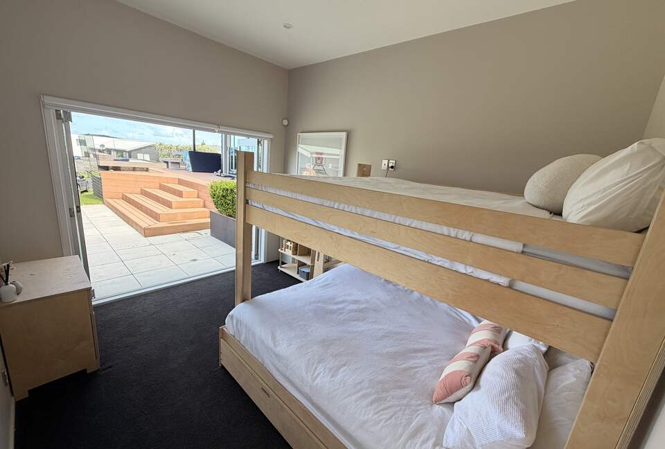 Omaha Beach House with Open-Air Living and Gulf Views - Omaha, New Zealand