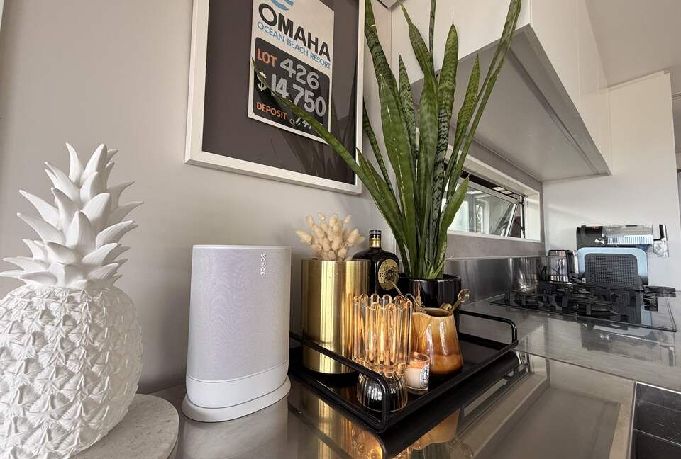 Omaha Beach House with Open-Air Living and Gulf Views - Omaha, New Zealand