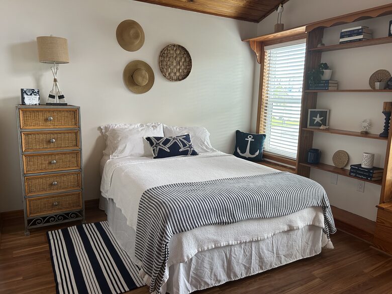 Old Florida Waterfront Escape - Homosassa, Florida