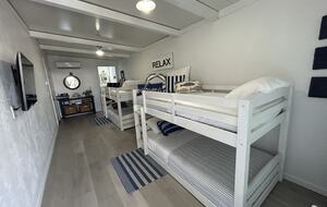 Old Florida Waterfront Escape - Homosassa, Florida