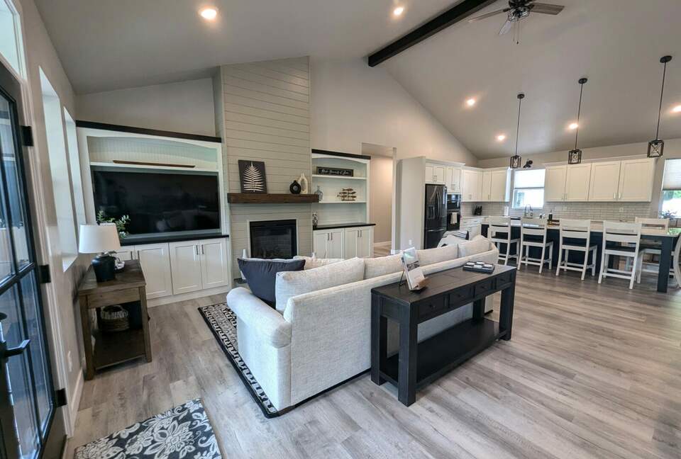 Modern Cottage in the Heart of Sister Bay - Sister Bay, Wisconsin