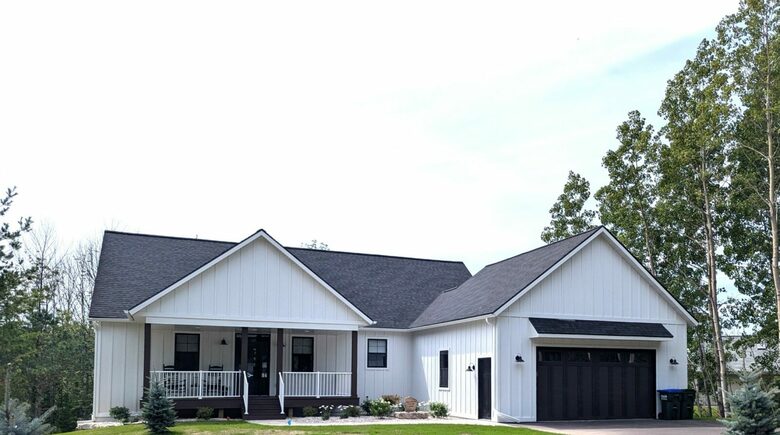 Modern Cottage in the Heart of Sister Bay - Sister Bay, Wisconsin