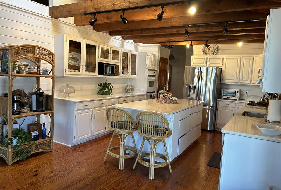 Old Florida Waterfront Escape - Homosassa, Florida