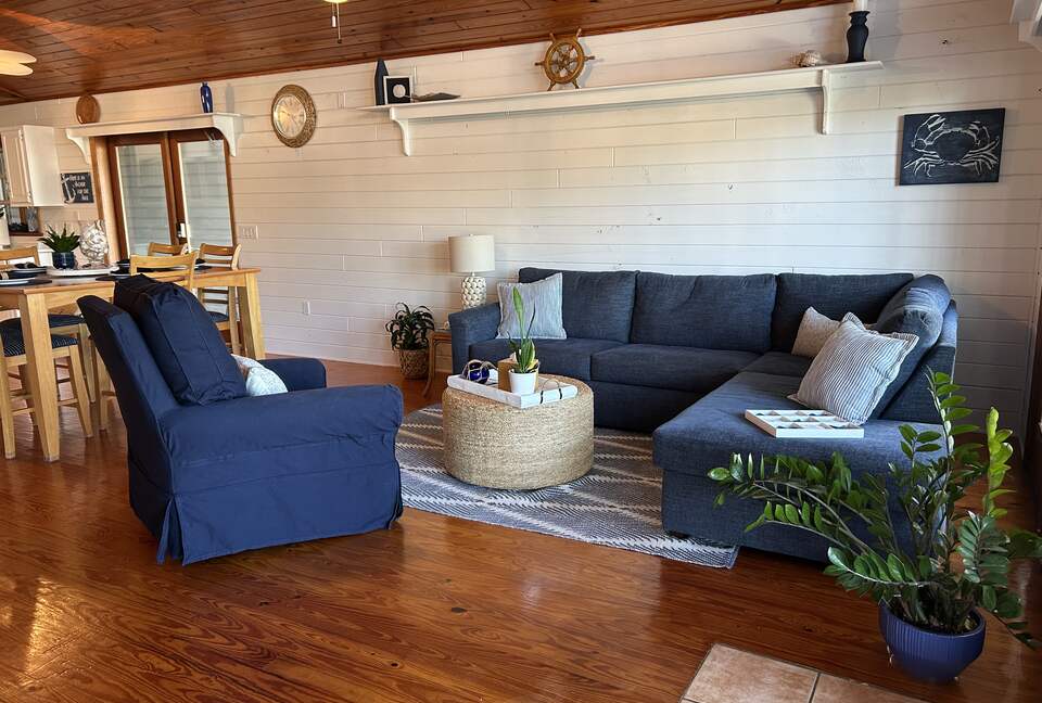 Old Florida Waterfront Escape - Homosassa, Florida