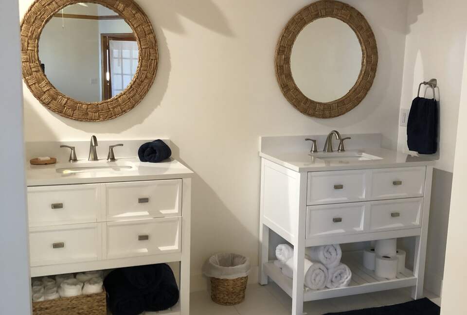 Old Florida Waterfront Escape - Homosassa, Florida