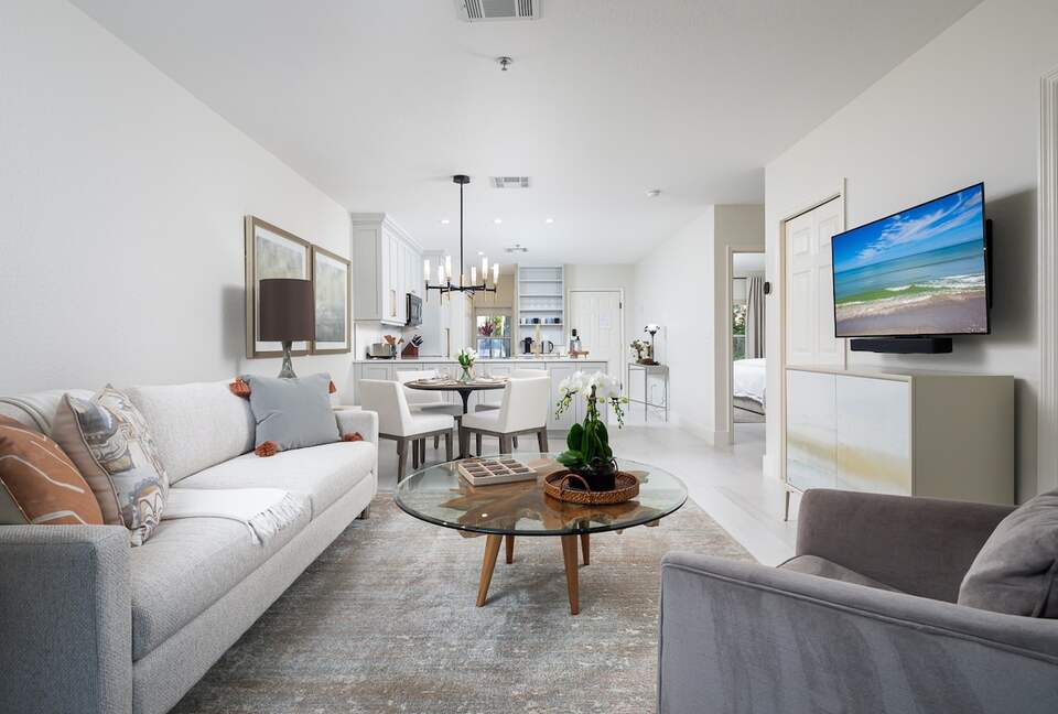 First-Floor Naples Golf Retreat - Naples, Florida