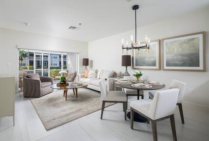 First-Floor Naples Golf Retreat - Naples, Florida