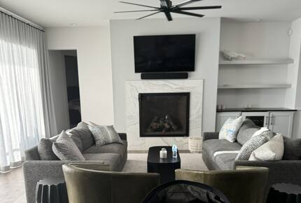 Lake LBJ Luxe Waterfront Estate with Private Dock & Pool - Kingsland, Texas