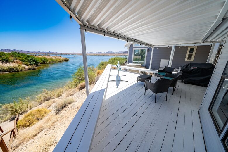 Lake Havasu Waterfront Tiny Home - Lake Havasu City, Arizona
