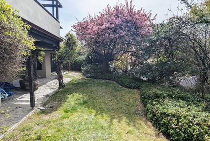 Elevated Family Home with Lake and Mountain Views in Wānaka - Wānaka, New Zealand
