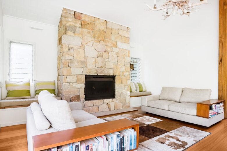 Secluded National Park Beach House - Great Mackerel Beach, Australia