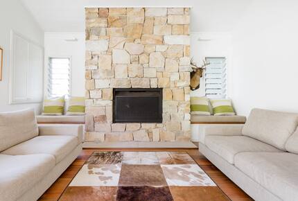 Secluded National Park Beach House - Great Mackerel Beach, Australia