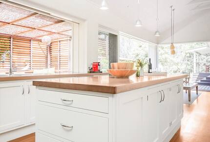 Secluded National Park Beach House - Great Mackerel Beach, Australia