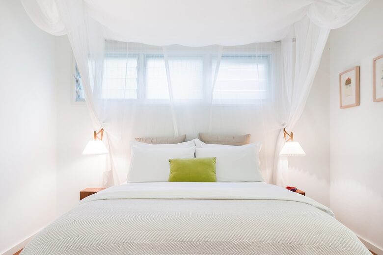 Secluded National Park Beach House - Great Mackerel Beach, Australia