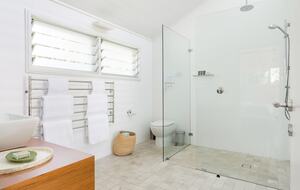 Secluded National Park Beach House - Great Mackerel Beach, Australia