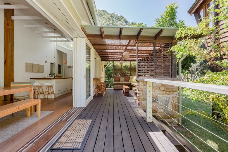 Secluded National Park Beach House - Great Mackerel Beach, Australia