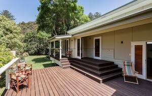 Secluded National Park Beach House - Great Mackerel Beach, Australia