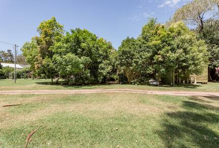 Secluded National Park Beach House - Great Mackerel Beach, Australia