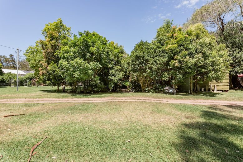 Secluded National Park Beach House - Great Mackerel Beach, Australia