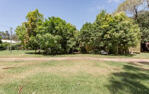 Secluded National Park Beach House - Great Mackerel Beach, Australia