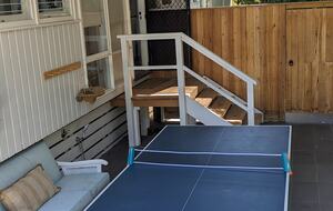 Vintage Coastal Escape Above Port Phillip Bay - Mount Martha, Australia