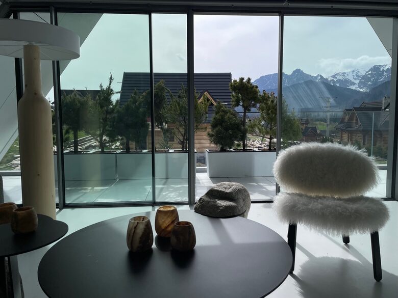 Award-Winning Alpine Sanctuary in Kościelisko - Kościelisko, Poland