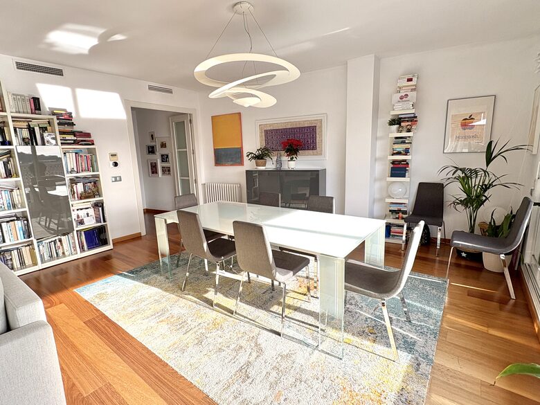 Duplex Penthouse - Barcelona, Spain