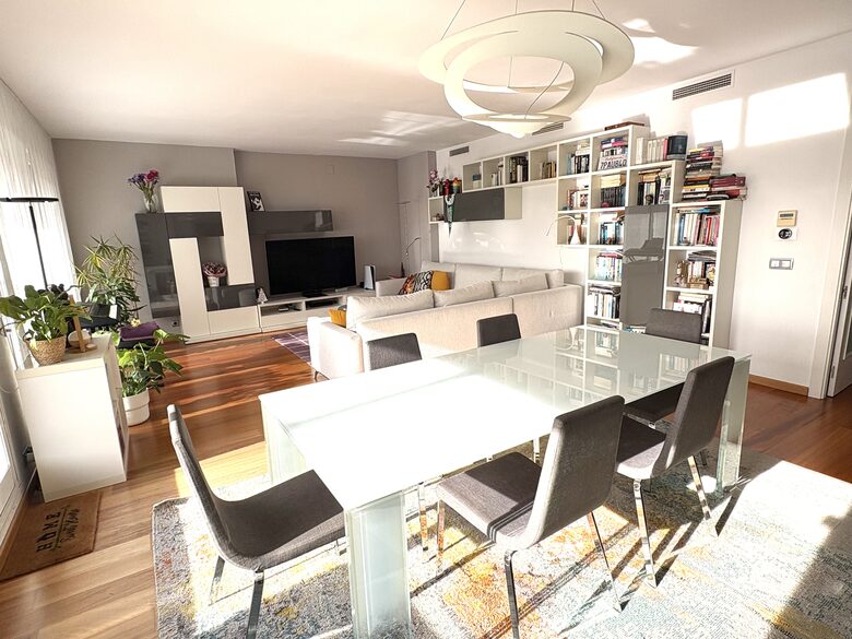 Duplex Penthouse - Barcelona, Spain