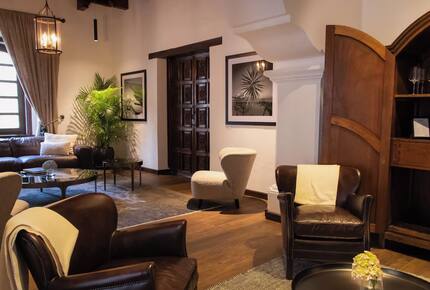 King Suite Las Mil Flores - Antigua Guatemala, Guatemala