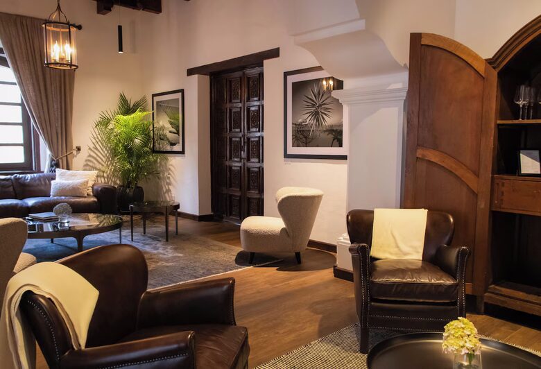 King Suite Las Mil Flores - Antigua Guatemala, Guatemala