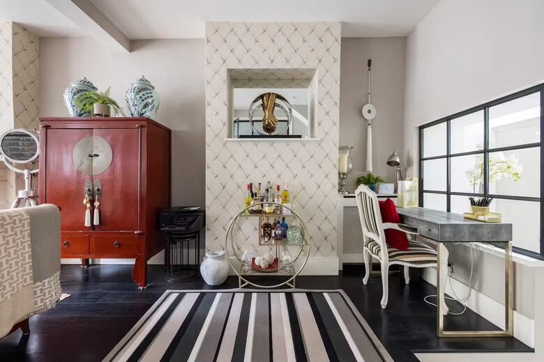 A Refined Fulham Townhouse with Private Garden - London, United Kingdom