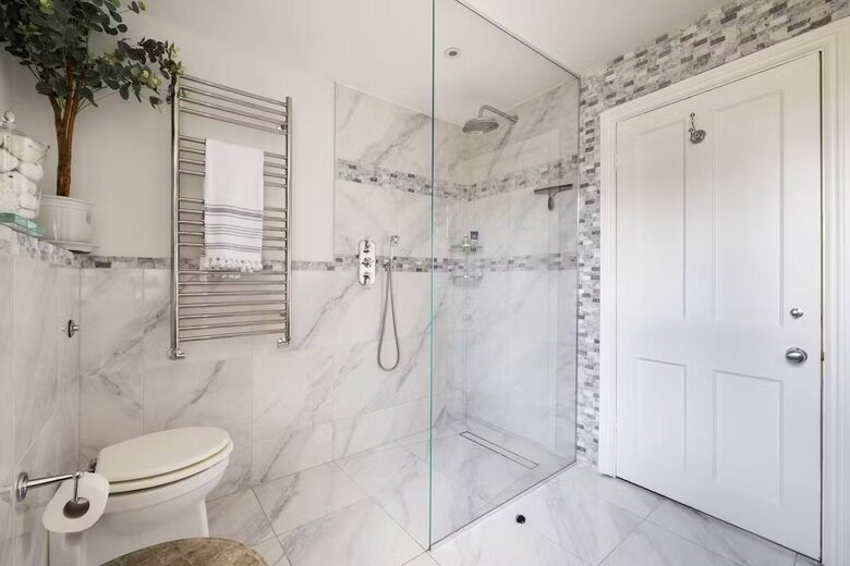 A Refined Fulham Townhouse with Private Garden - London, United Kingdom