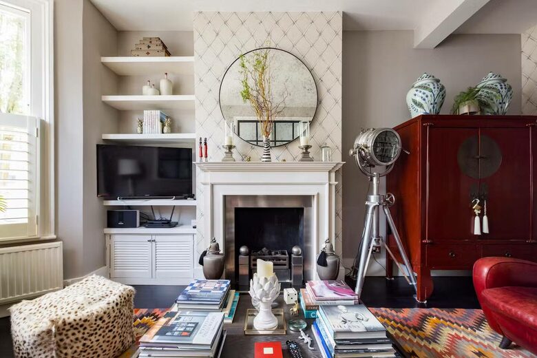 A Refined Fulham Townhouse with Private Garden - London, United Kingdom