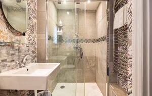 A Refined Fulham Townhouse with Private Garden - London, United Kingdom