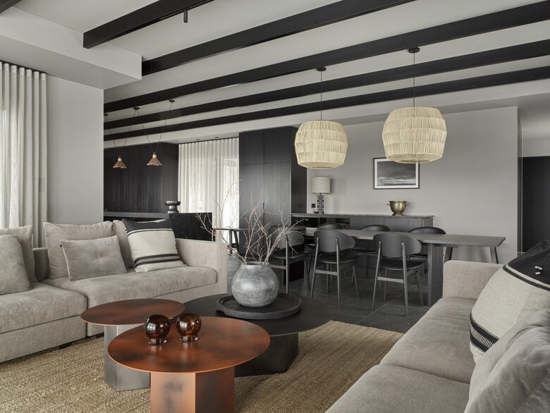 A Sophisticated Coastal Sanctuary with Panoramic Sea Vistas - Akureyri, Iceland