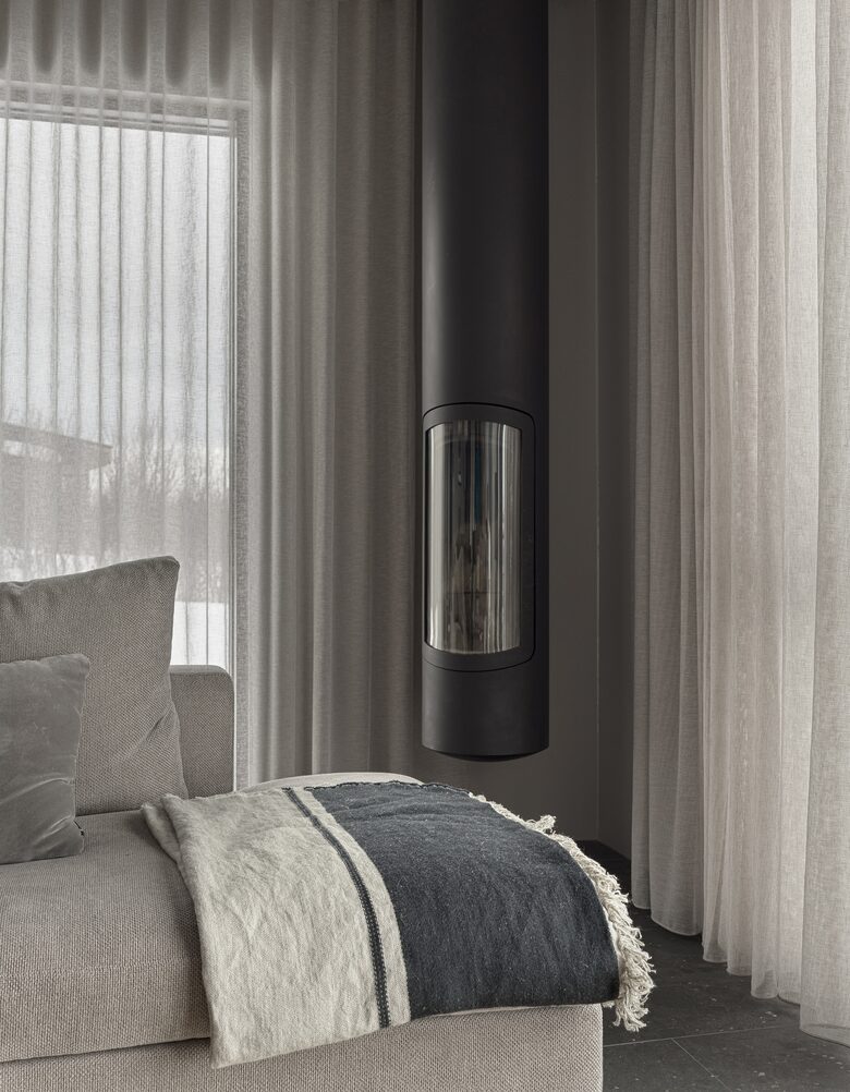 A Sophisticated Coastal Sanctuary with Panoramic Sea Vistas - Akureyri, Iceland