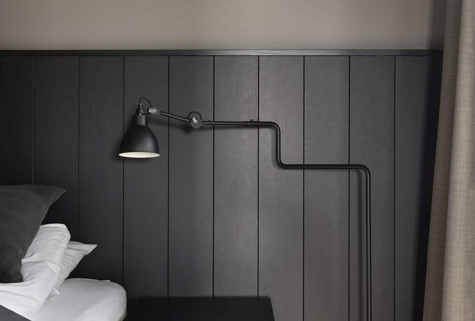 A Sophisticated Coastal Sanctuary with Panoramic Sea Vistas - Akureyri, Iceland