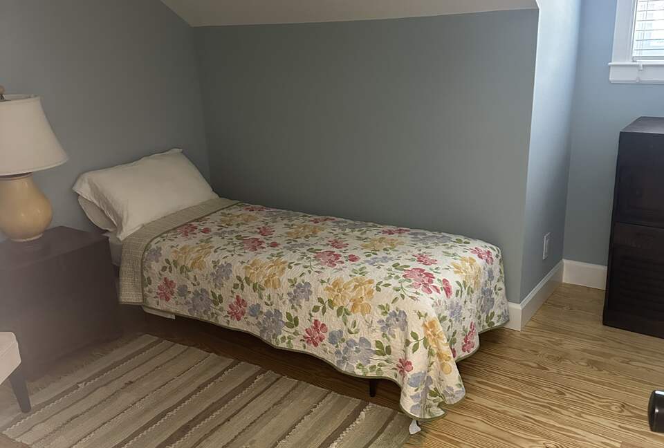 Bedroom 4 with shared bath