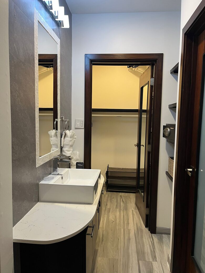 Sea View Residence at Blu Zen Belize Luxury Beach Resort | North Caye Caulker - Caye Caulker, Belize