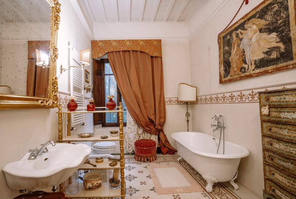 An Estate of Timeless Elegance - Casciana Terme Lari, Italy