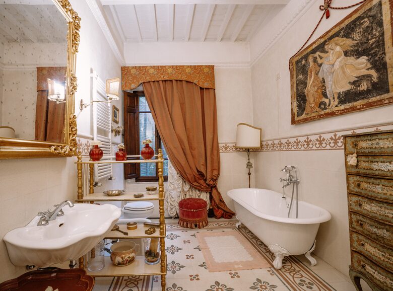 An Estate of Timeless Elegance - Casciana Terme Lari, Italy
