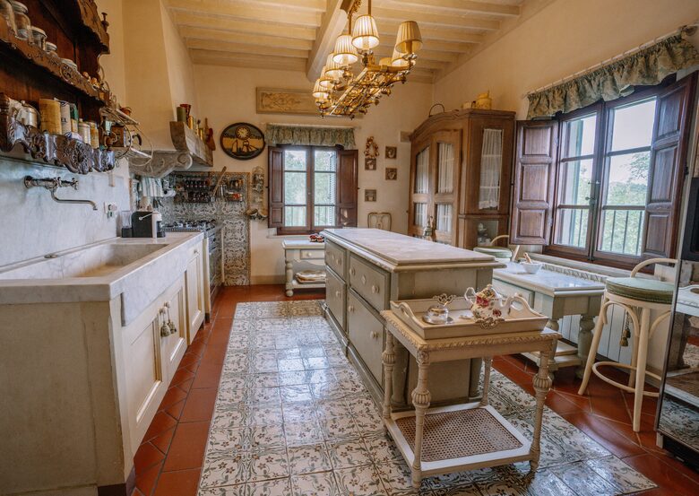 An Estate of Timeless Elegance - Casciana Terme Lari, Italy