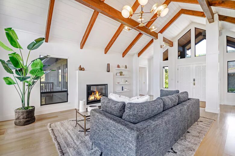 Private Sonoma Escape Above the Vines - Sonoma, California