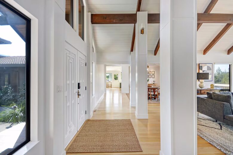 Private Sonoma Escape Above the Vines - Sonoma, California