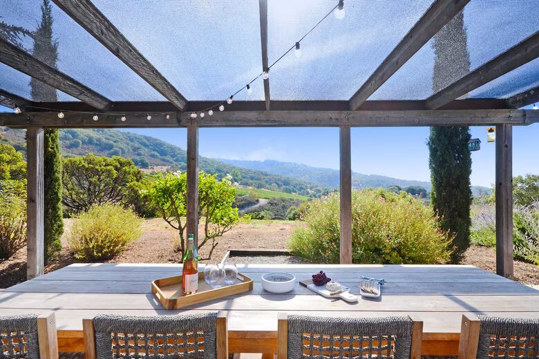 Private Sonoma Escape Above the Vines - Sonoma, California