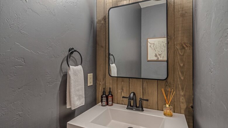 Blue River Mountain Retreat Near Breckenridge - Breckenridge, Colorado